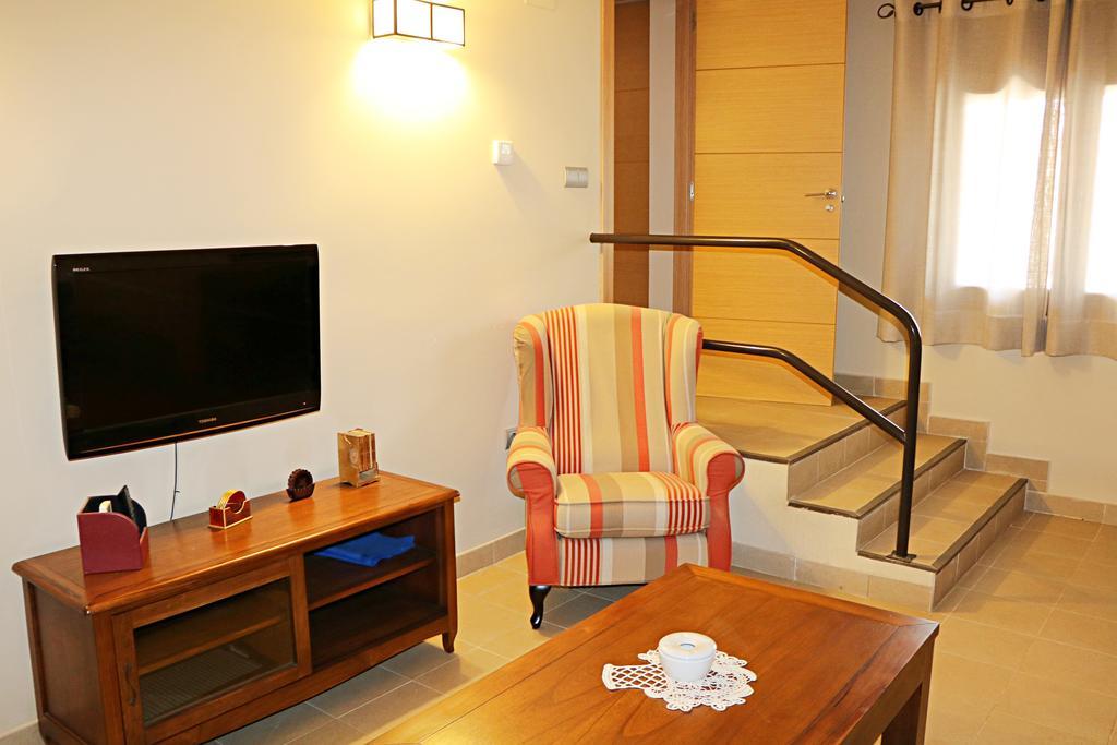 Casa Santos Hotel Albalate de Cinca ภายนอก รูปภาพ